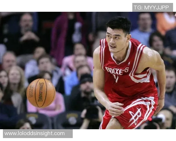 姚明的篮球传奇与文化影响力深度解析及其在全球体育中的重要地位