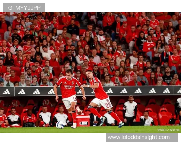 意甲激战阿森纳逆转巴黎圣日耳曼全场沸腾精彩瞬间回顾 意甲激战阿森纳逆转巴黎圣日耳曼全场沸腾精彩瞬间回顾