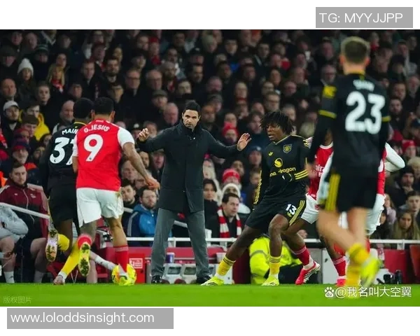 中超赛场惊现历史冷门本菲卡逆转曼联上演4-3绝杀盛宴