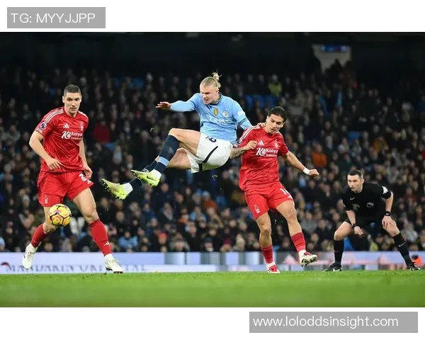 国王杯激战曼城与拜仁0比0平局精彩集锦神扑瞬间引发全场热烈反响