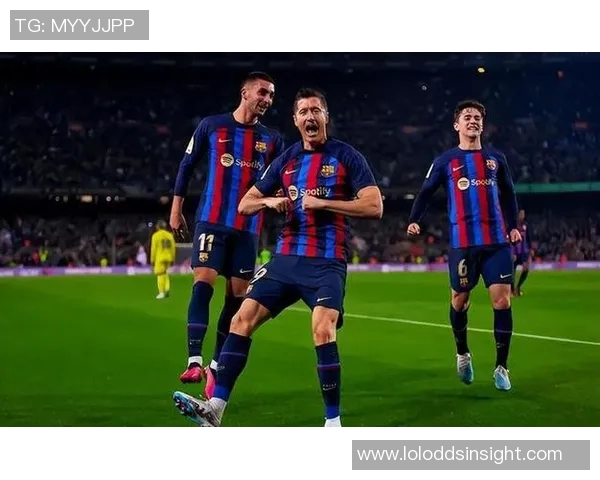 西甲精彩对决里昂与巴萨战成平局逆转瞬间点燃全场激情 西甲精彩对决里昂与巴萨战成平局逆转瞬间点燃全场激情